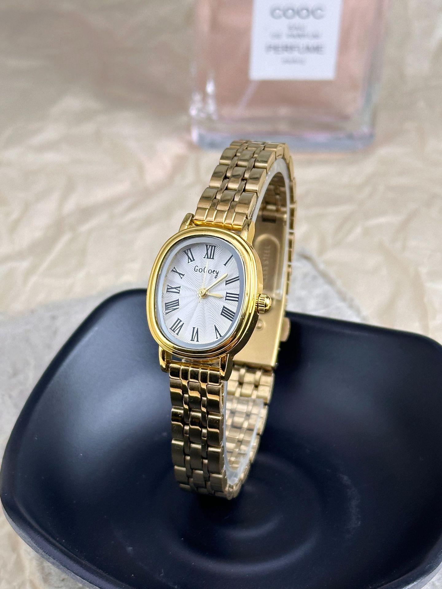 50g Weight Ordinary Glass Mirror Material Stainless Steel Strap Material Watch Classification Pointer Display Type Folding Buckle Buckle Style Round Dial Shape Casual, Holiday Occasion Quartz Movement Solid Color Pattern All Seasons Season Women's Gender Casual Style Casual Solid Color Other Printing (Printing) Quartz Watch 14