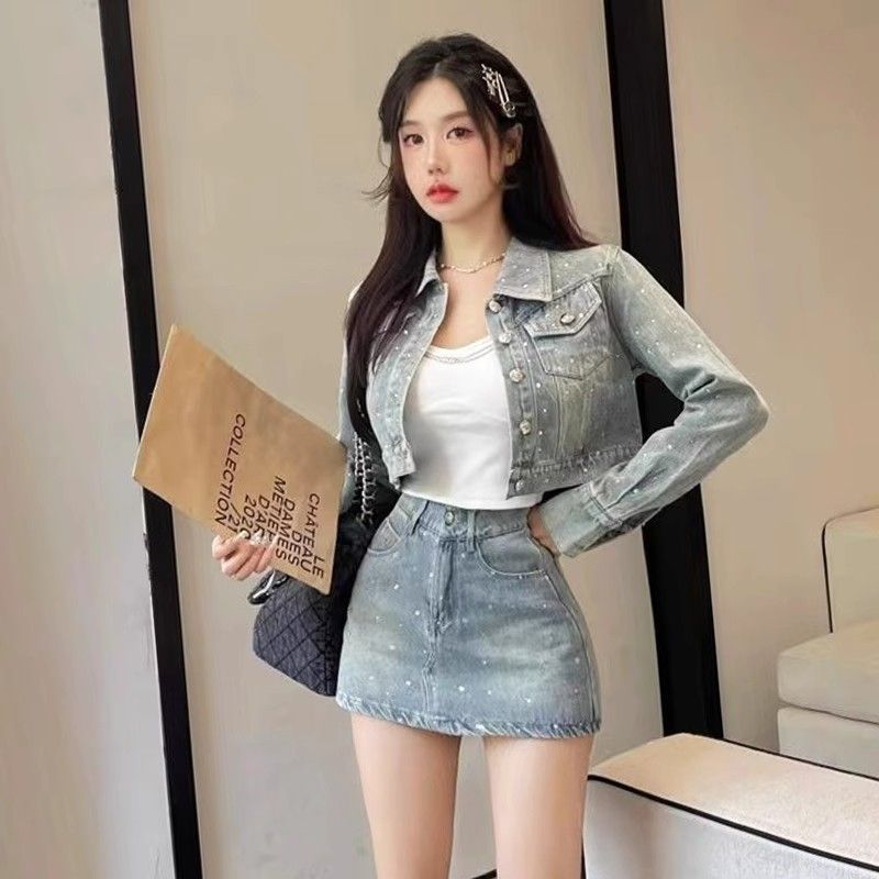 韩版重工烫钻牛仔套装女2025春秋设计感气质短款外套+裙裤两件套|undefined