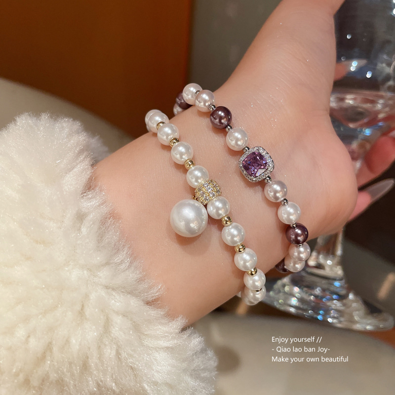 square retro bracelet with zircon pearl