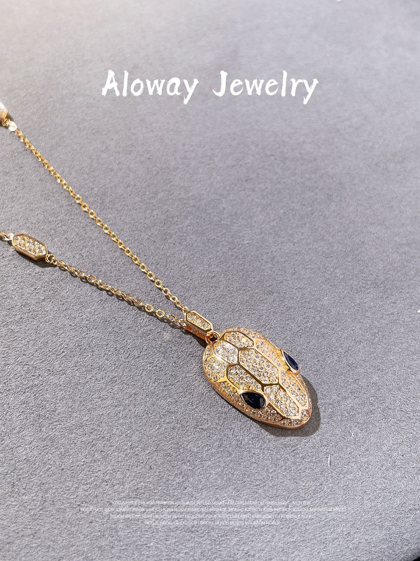 Fashion simple style personality animal full diamond snake head necklace for ladies simple style necklace