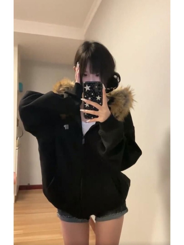アメリカのレトロなファッションブランドの毛の襟のファスナーのカーディガンと帽子のパーカーの女性の秋冬のカップルの高級感のカジュアルなコートのファッション|undefined