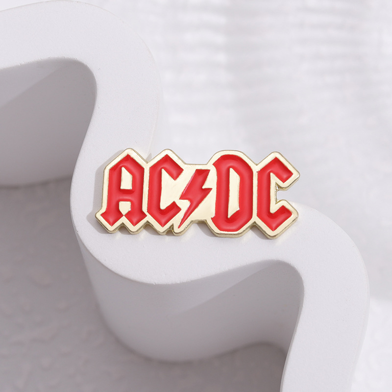 Letter Pattern Unisex Gender Basic Pin Letter Alloy Plating Unisex Brooches