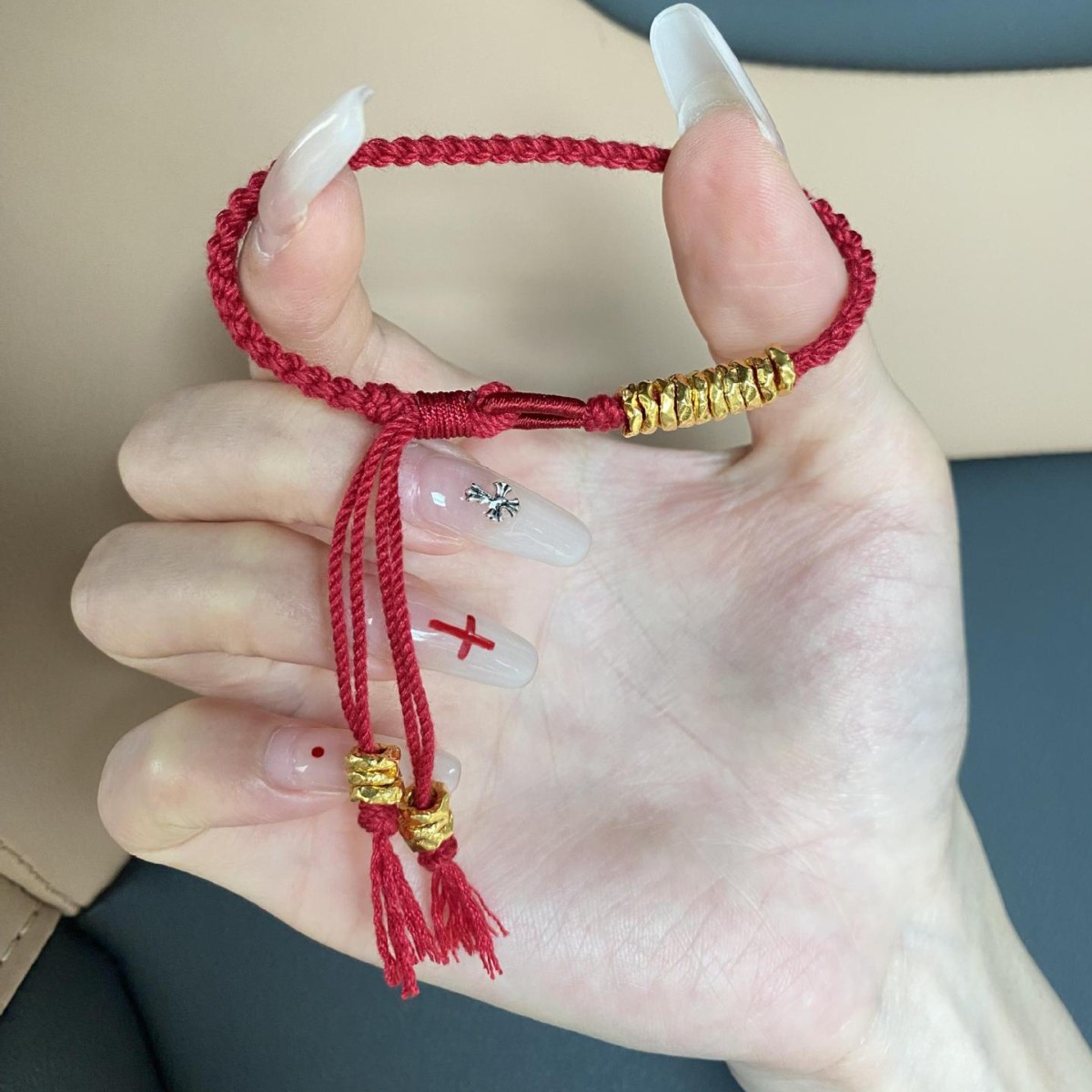 手工编织红绳手链高级感小众设计盘缠转运珠红绳情侣款手绳-阿里巴巴