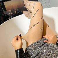 Black base tights, internet celebrity