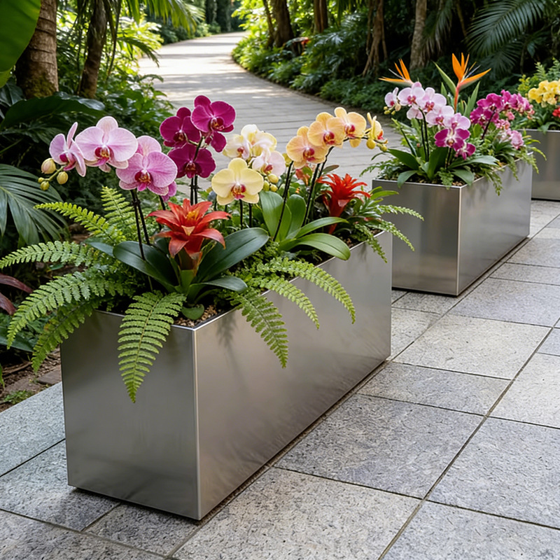 Caja de flores de acero inoxidable forjado al aire libre, sala de ventas, caja de flores de calle comercial, caja de flores de metal terminada, cerca de caja de flores