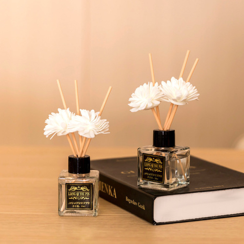 Home Aroma Diffuser, Non-Tax Incense-Free Essential Oil, Bathroom Deodorizer with Dry Flower Air Freshener for Bedrooms