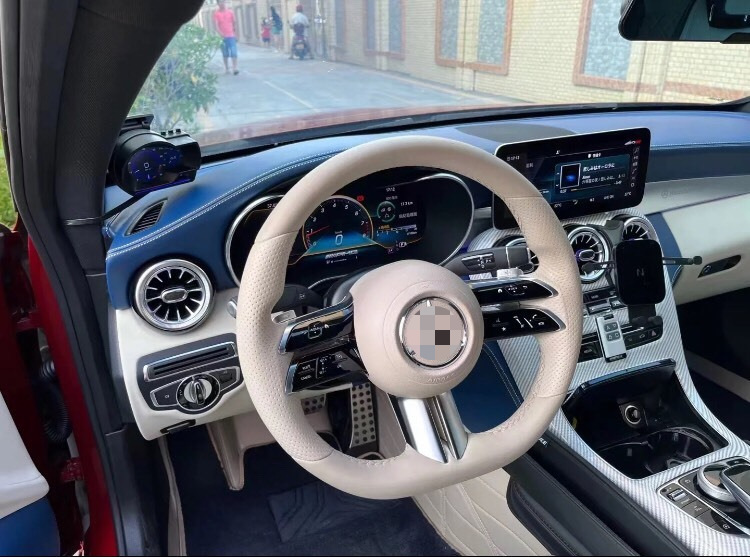 Suitable for Mercedes-Benz genuine leather dragonfly steering wheel, old models upgraded to new full-leather C-Class, E-Class, S-Class modified to Maybach