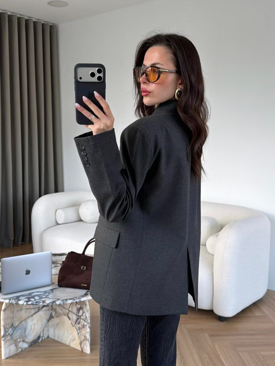 spring fashionable elegant fitted suit