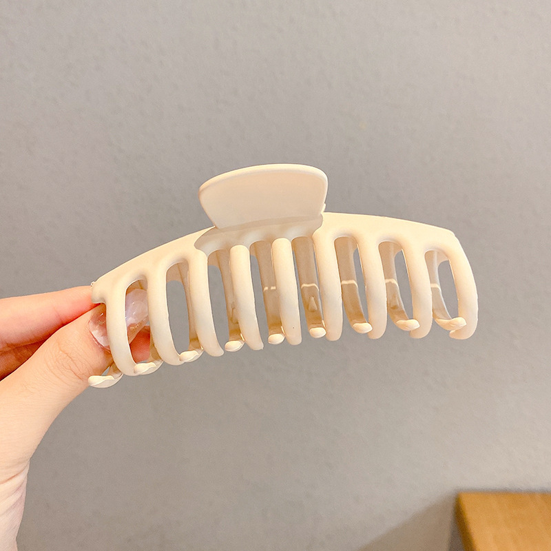 Gran tiburón clip leche serie café clip de pelo mujer cabeza espalda temperamento simple pelo agarre horquilla moda pelo accesorios al por mayor