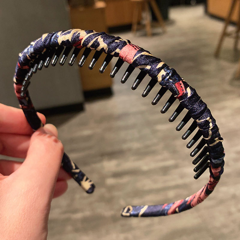 Diadema de estilo coreano al por mayor máscara facial de mujer salir Baita temperamento Diadema con dientes antideslizante presión horquilla cabeza Accesorios