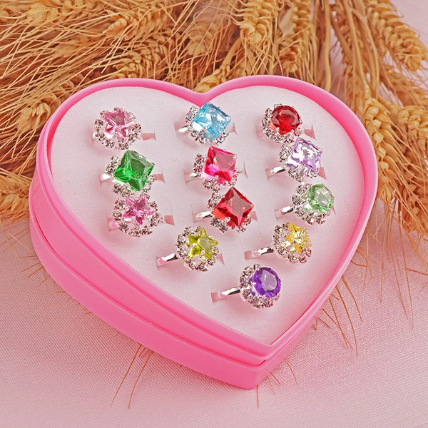 Silver-plated gemstone model with 12 random adjustable rings
