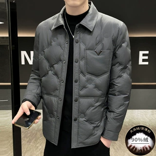 2025冬季新款轻薄羽绒服男青年休闲立领短款男士保暖纯色男装外套