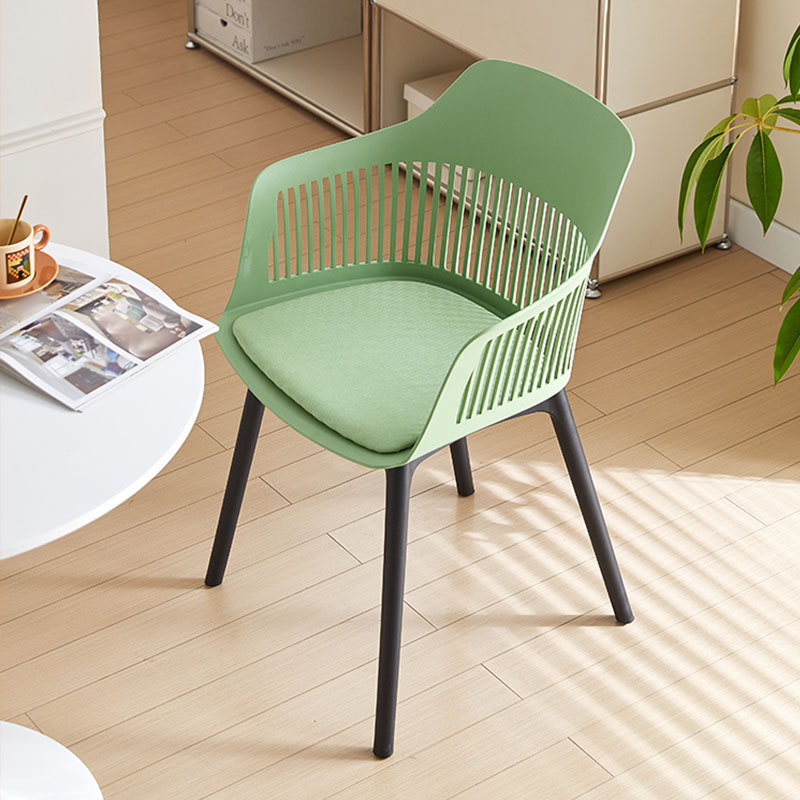 Thick plastic chair for home use, popular dining chair, simple and modern, suitable for milk tea shops, cake shops, backrest waiting chairs, small stools