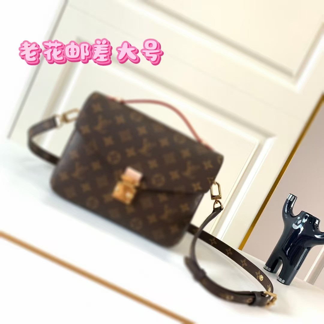 Presbyopia Postman Large 25cm