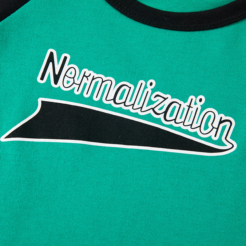 Camiseta coreana personalizada be top de dibujos animados para niños de manga larga de algodón puro delgada camiseta de base de color de primavera y otoño nueva muestra