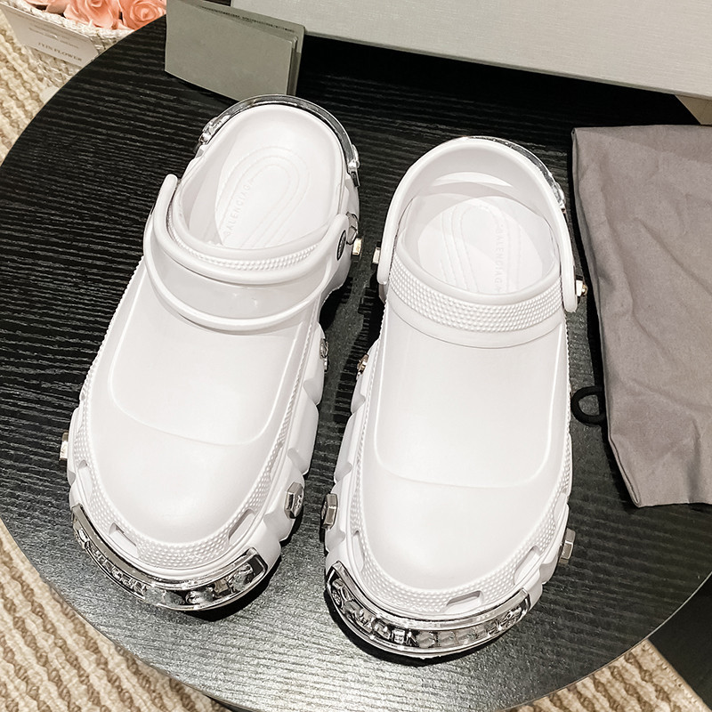 Summer Metal Studded Clogs - Image 4