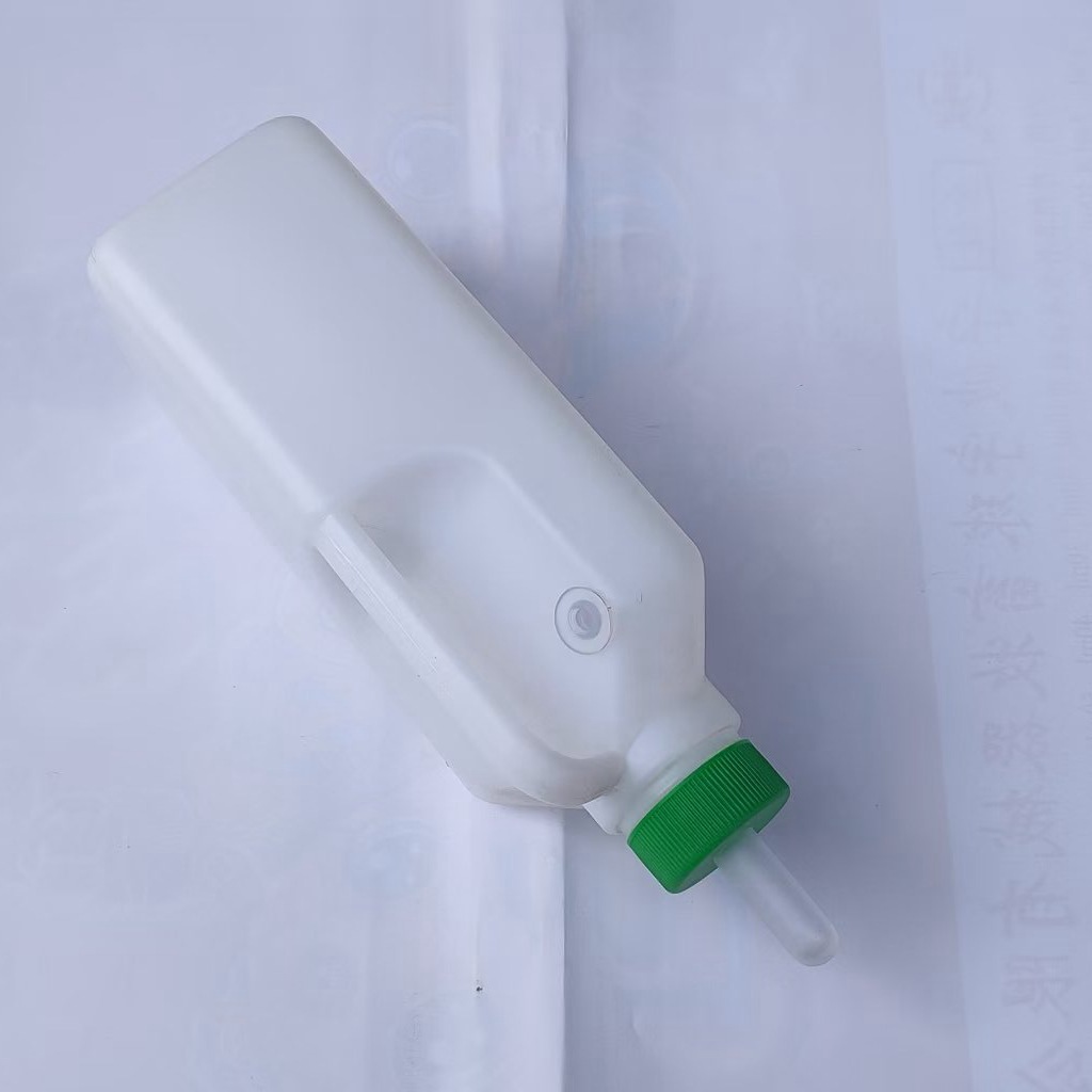 小羊奶壶 羊用奶瓶 羊奶瓶 硅胶奶嘴 850毫升 羊狗猪用奶瓶