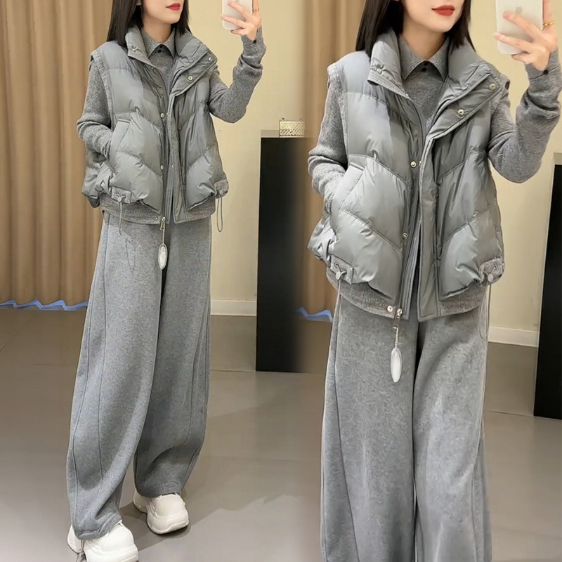 2025 Super Hot Outfit, a Complete Set of Women's Autumn and Winter Vests, Bread Jackets, Bottoming Sweaters and Casual Pants
