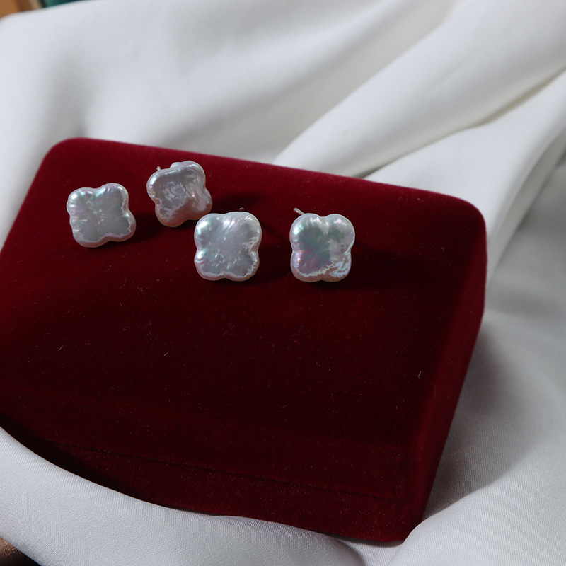 巴洛克珍珠四叶草耳钉女天然淡水珍珠S925纯银针防过敏现货批发