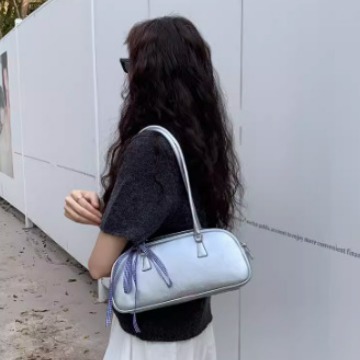 Korean Spring New Ballet Style Handbag Trendy Versatile Silver Shoulder Bag Niche Armpit Large Capacity Pillow Bag