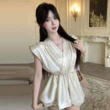 18YX8111欧美2025跨境外贸纯欲风洋气V领松紧腰无袖套头雪纺衫女
