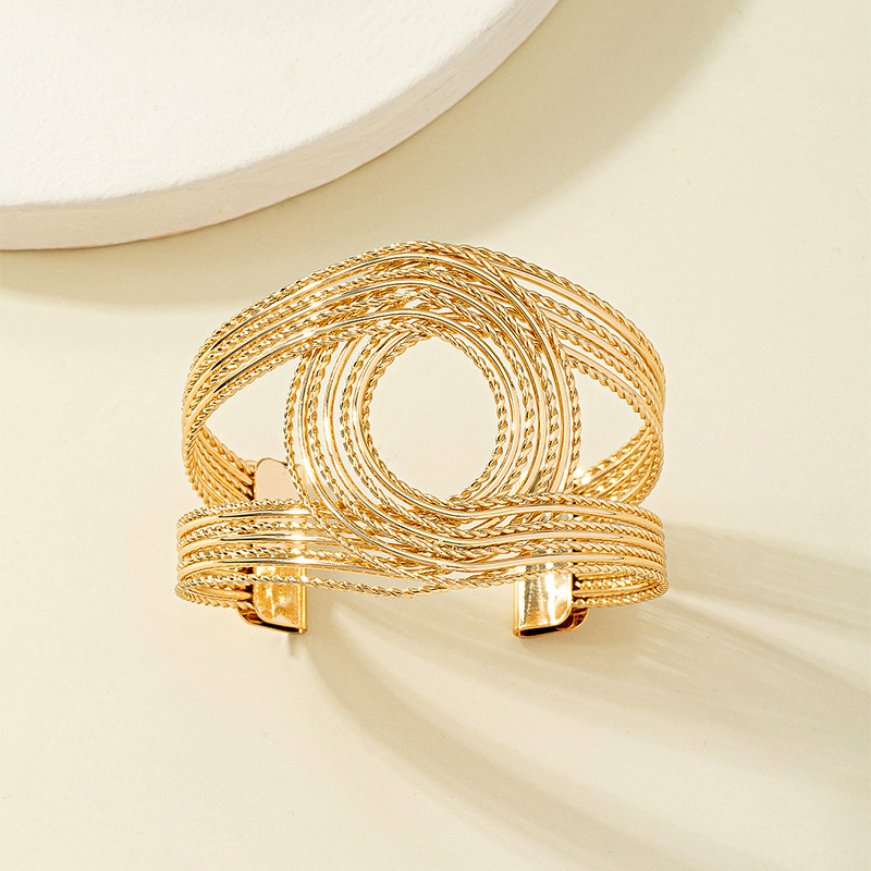 Plating Design Fashion Style Fashion Hollow Double C Cross Metal Opening Bracelet