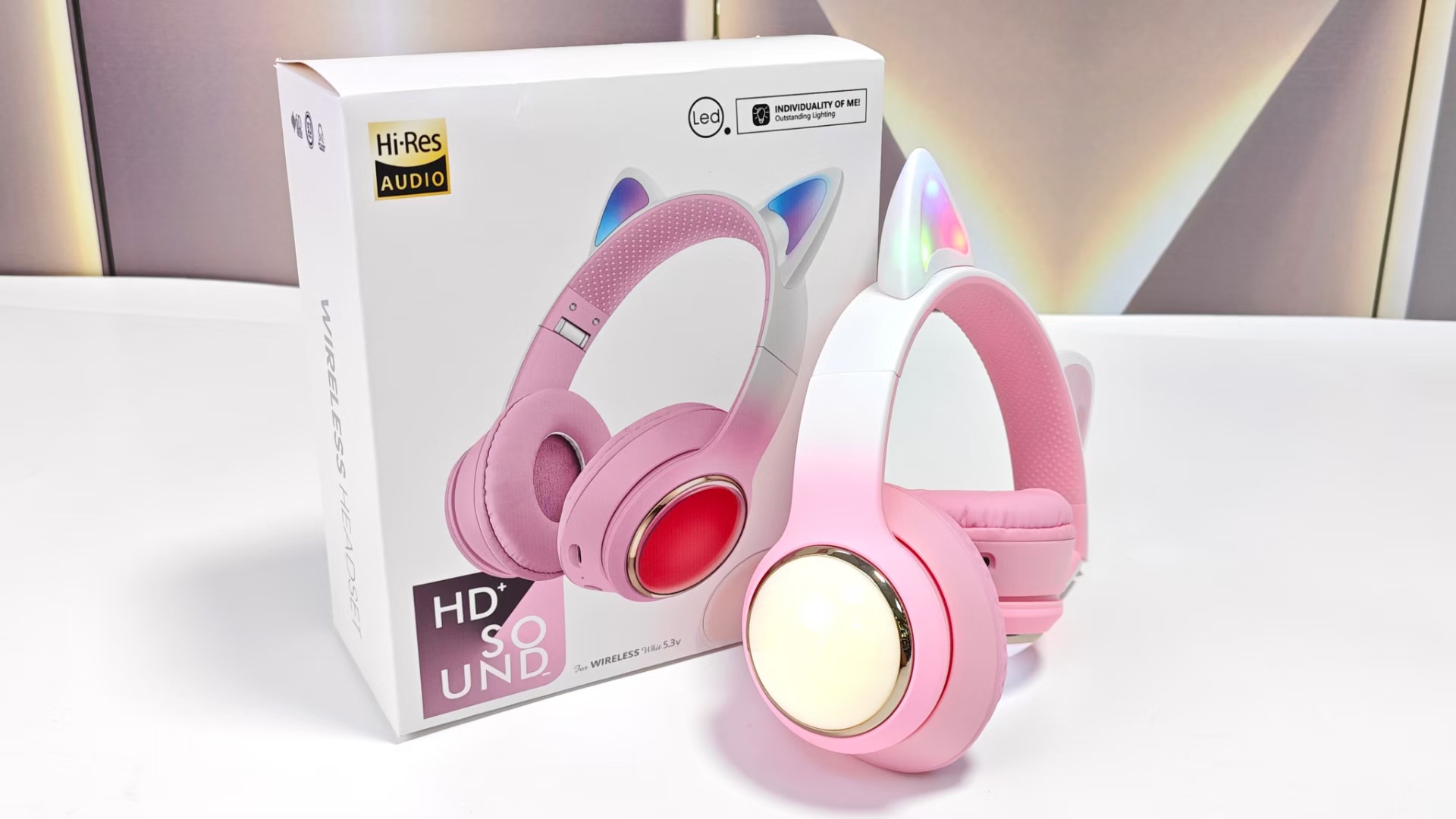 Transfronterizo nuevo creativo cápsula de gato auriculares inalámbricos luminosos de color gradiente auriculares para niños auriculares estudiantes image 10