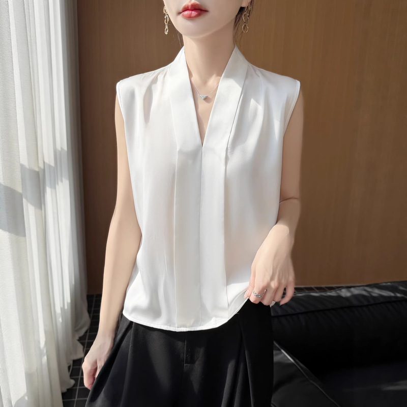 Women's Camisole with Wide Pleated Neckline, Acetate Satin Imitation Silk, Suitable for Wearing Outside or as a Base Layer under a Suit