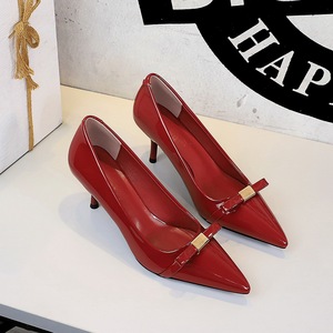 9998-1 French commuting versatile bow, shallow mouth patent leather shiny surface, slim heels, pointed temperament, sing
