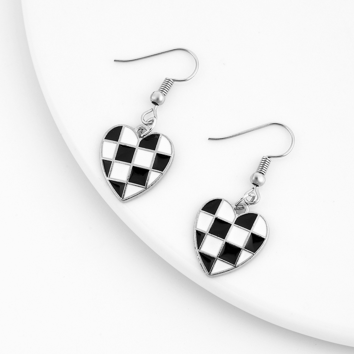 1 Pair Fashion Heart Shape Metal Plating Women's Drop Earrings display picture 9