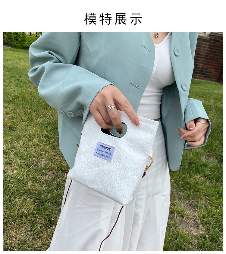 جديد الكورية الأزياء الرجعية بسيطة مربع رسول حقيبة display picture 19