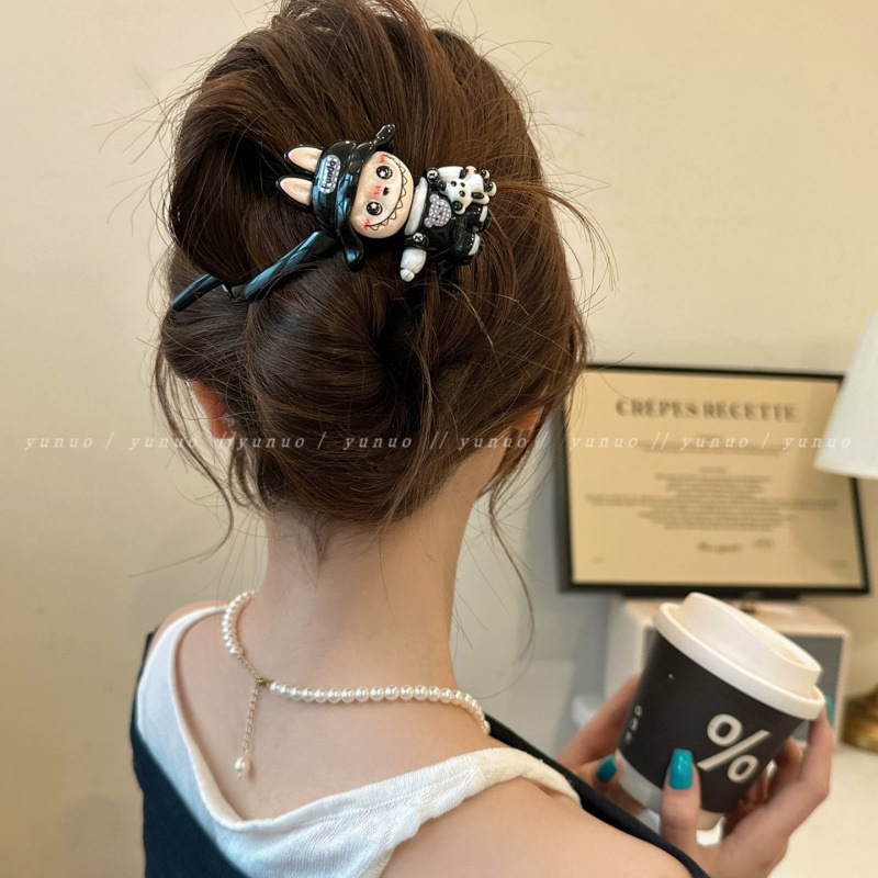 かわいい漫画ラブブワンワードツイストクリップシンプルなヘアクリップ2025新しいヘアクリップ女性の後頭部の頭飾り|undefined