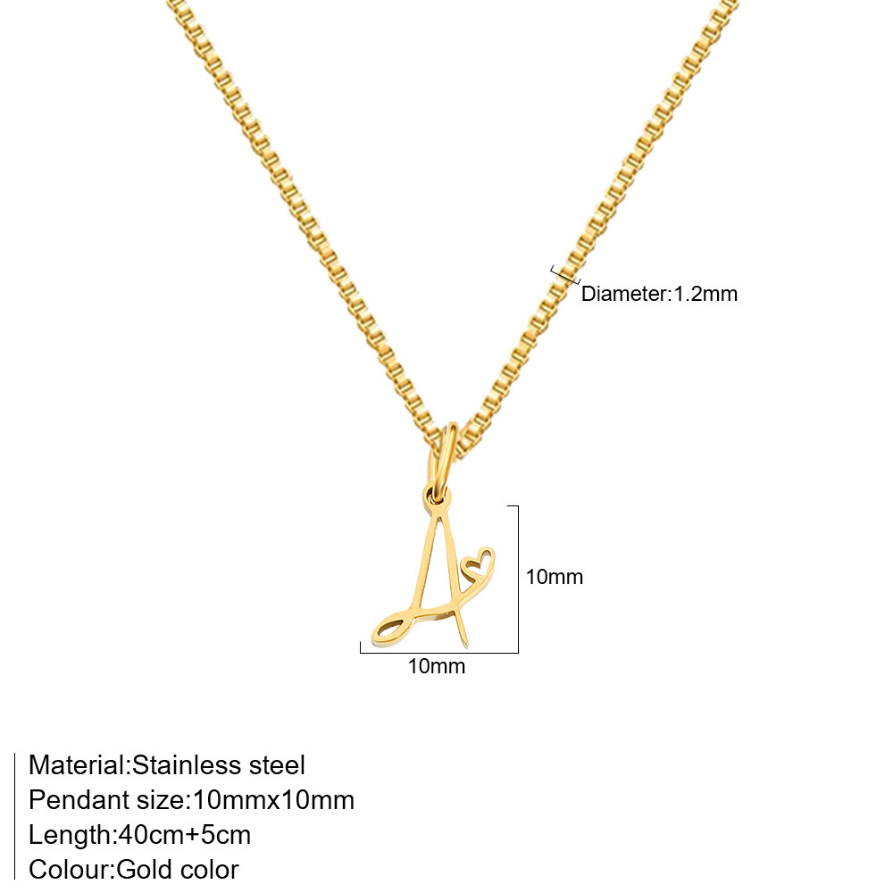 Collier en acier titane style INS 26 avec pendentif cœur et lettre, design intemporel, pour femme. Bijou inaltérable._voghion.com