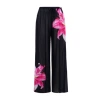 Black trousers