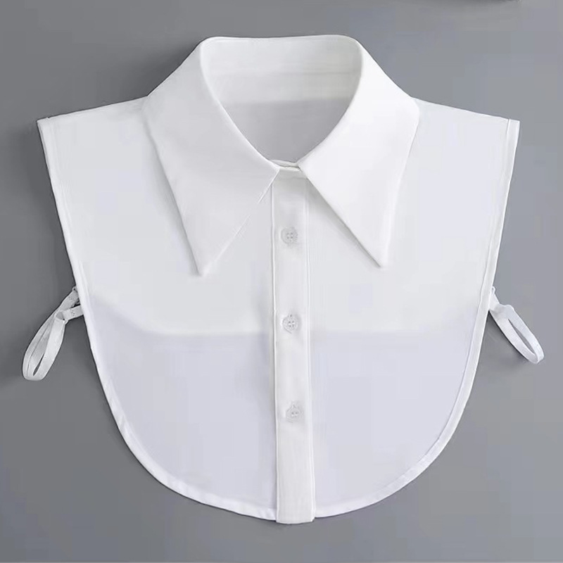 흰색 큰 뾰족한 칼라