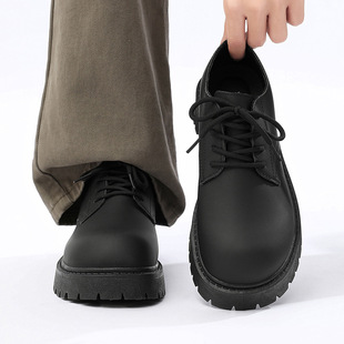 ���^ƤЬ�п�����e�͹ź�����ߵ±�Ь���bӢ���L��ɫ���_��Ь