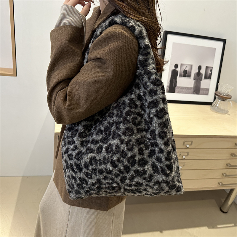 Pazy viento de gran capacidad estampado de leopardo bolso de lona de hombro nuevo estilo coreano bolso de ocio para trabajar