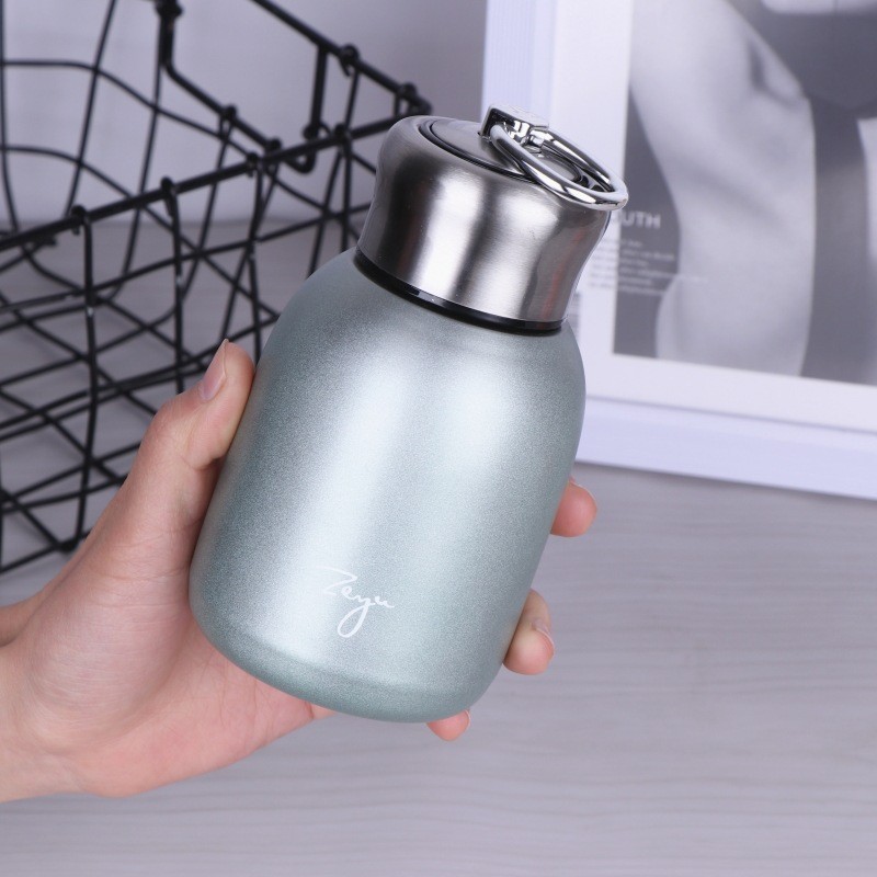 Mini termo de acero inoxidable 304, simple y compacto, taza de bolsillo para estudiantes, taza de agua para regalo de empresa, venta al por mayor