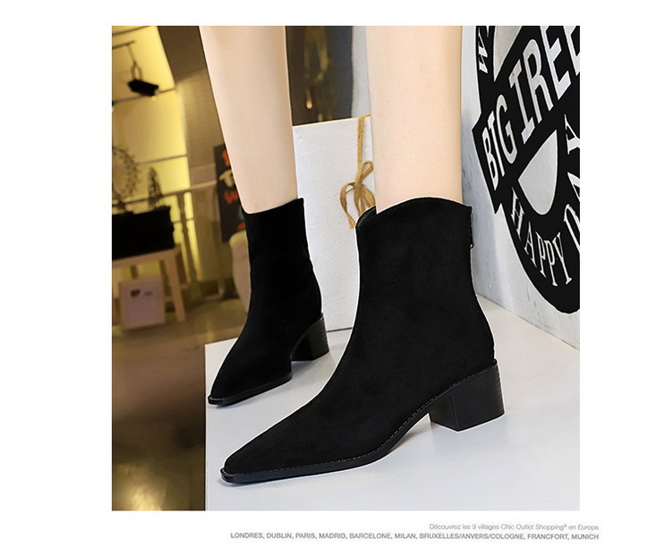 Modische, schlichte Winter-All-in-One-Stiefeletten aus Wildleder mit klobigem Mittelabsatz und spitzer Spitze für Damen_voghion.com