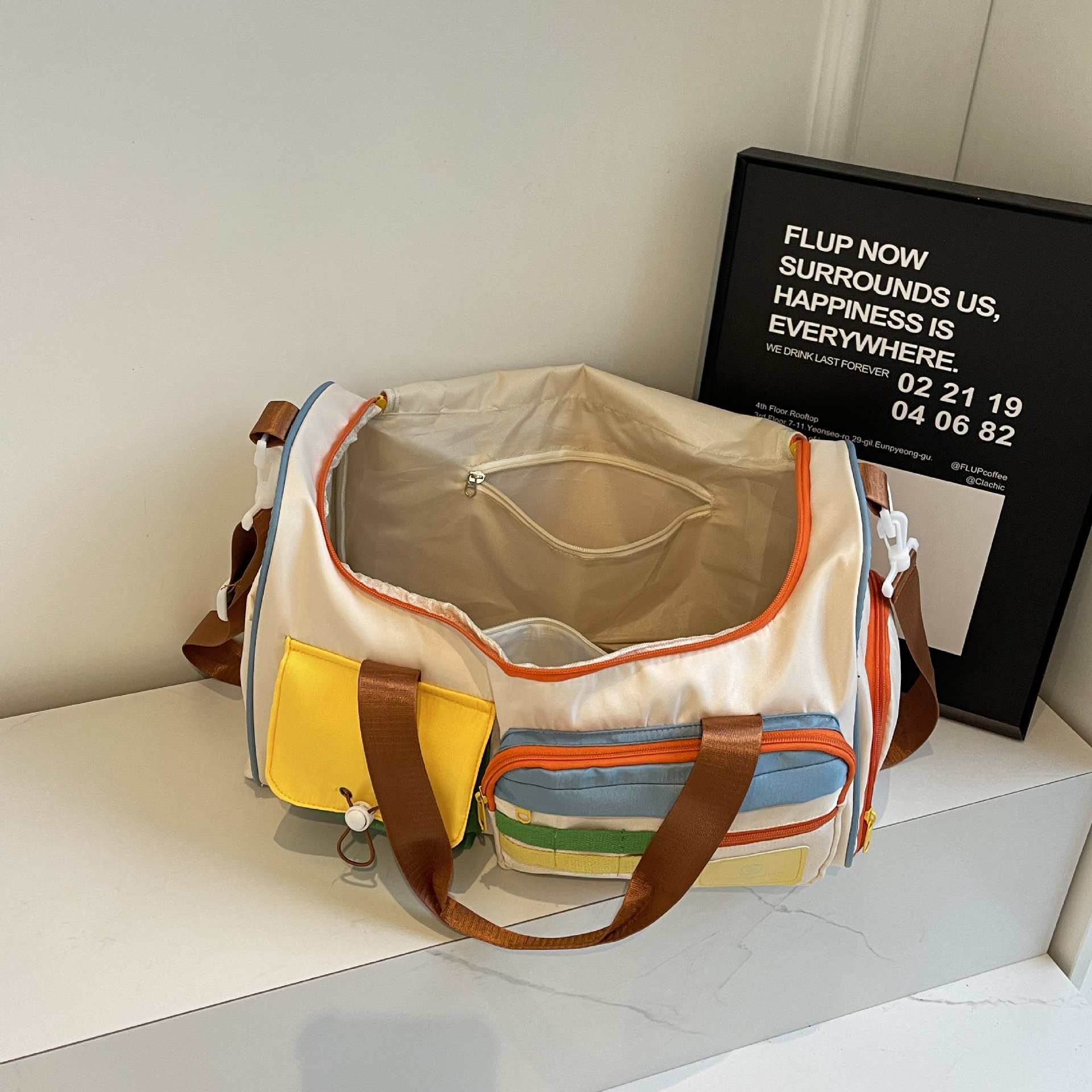 Nueva bolsa de mensajero de viaje de fitness deportivo de gran capacidad de color en contraste, bolsa de viaje de negocios portátil de moda multifuncional al por mayor