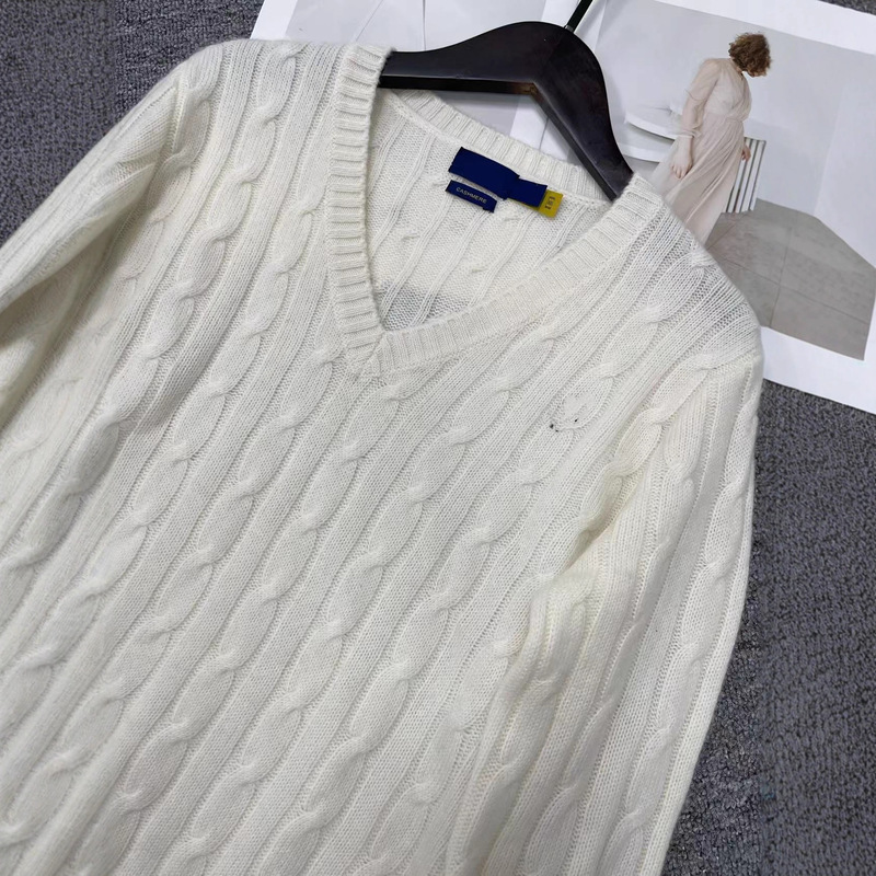 In-Stock R Lafma Brand Embroidered Cable Knit V-Neck Cashmere Sweater, Sweetheart Neckline, Casual Long-Sleeve Knit Top for Women, Thin Inner Layer