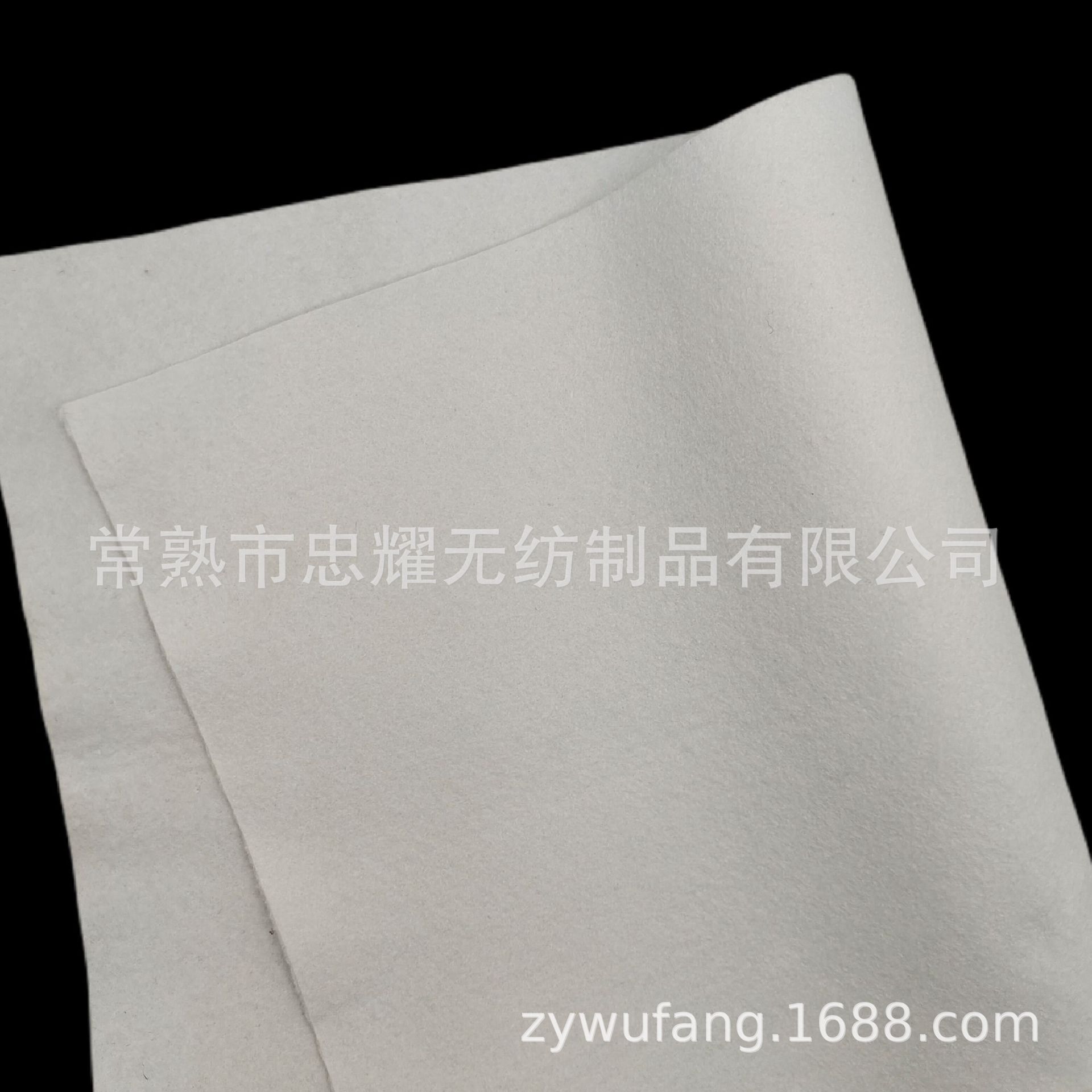 厂家涤纶pet黏胶白色针刺无纺布吸水棉杯型口罩棒球帽子定型棉