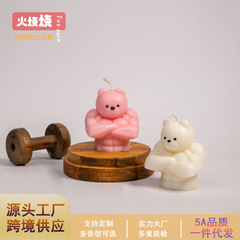 低温ワックスは熊のろうそくの卸売りの動物の香薫のワックスの置物の手作りのネットの赤いろうそくのぬいぐるみの置物に座ります。