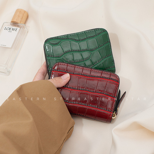 Women's short card holder Korean version solid color crocodile pattern multi-card slot coin holder credit card business card holder multi-function