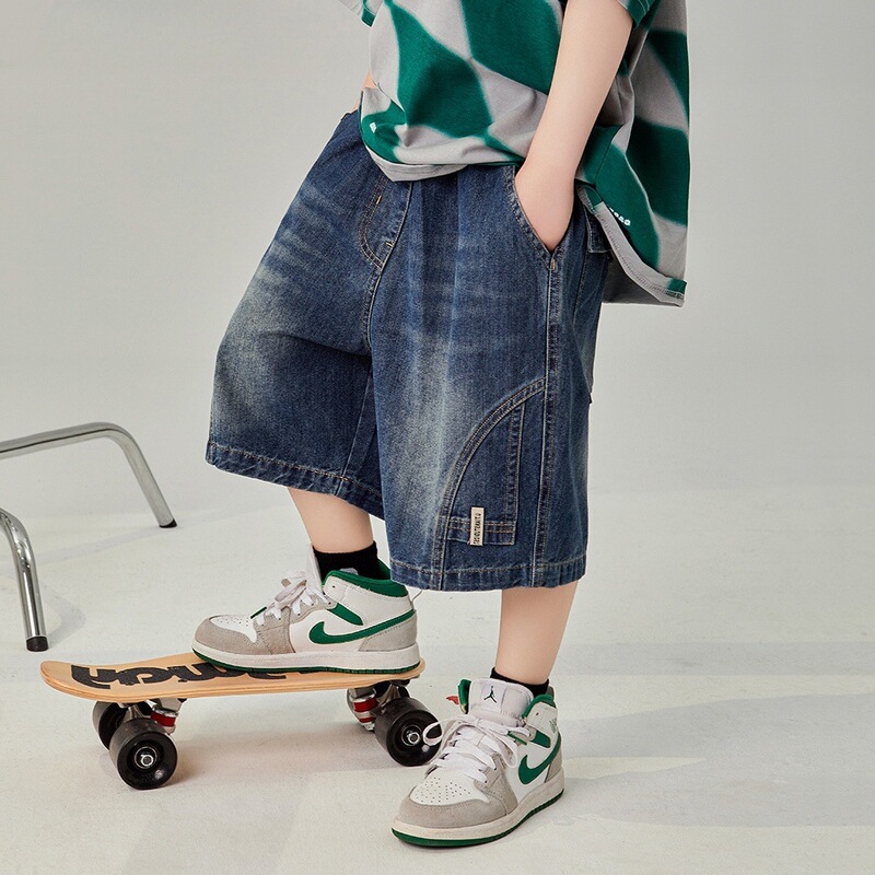 Foreign Trade Boys' Jeans 2026 Summer Style Boys' Shorts for Older Children, Knee-Length Shorts, Loose Casual Pants