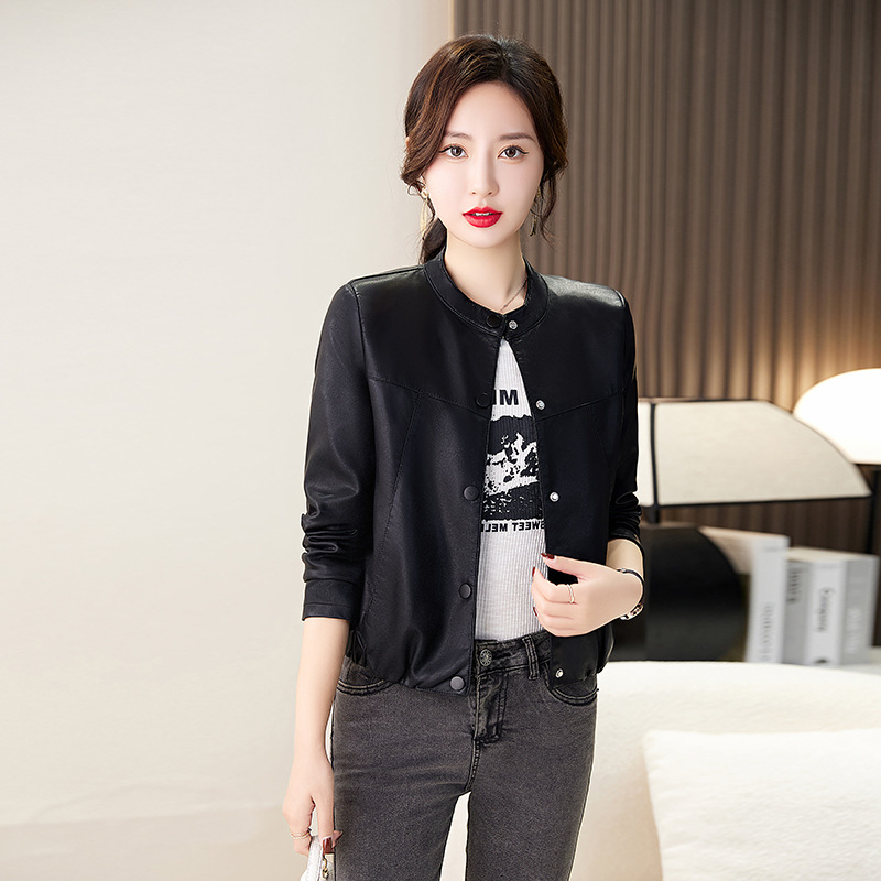 Authentic Brand Versatile Short Leather Jacket for Women, New French Chic Haining Biker Jacket, Niche Sheepskin Jacket for Autumn and Winter