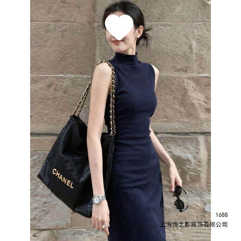 Elegant and Mature Style Knitted Dress for Women, New Summer Model, High-Neck, Sleeveless, Slim Fit, Versatile, Mid-Length Tank Dress Elegant and Mature Style Knitted Dress for Women, New Summer Model, High-Neck, Sleeveless, Slim Fit, Versatile, Mid-Length Tank Dress