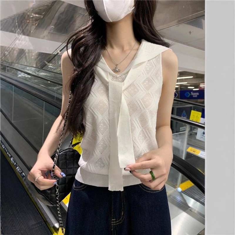 Elegant Navy Collar Hollow-Out Lightweight Outerwear Vest, New Summer Design, Solid Color Sleeveless Top for Women