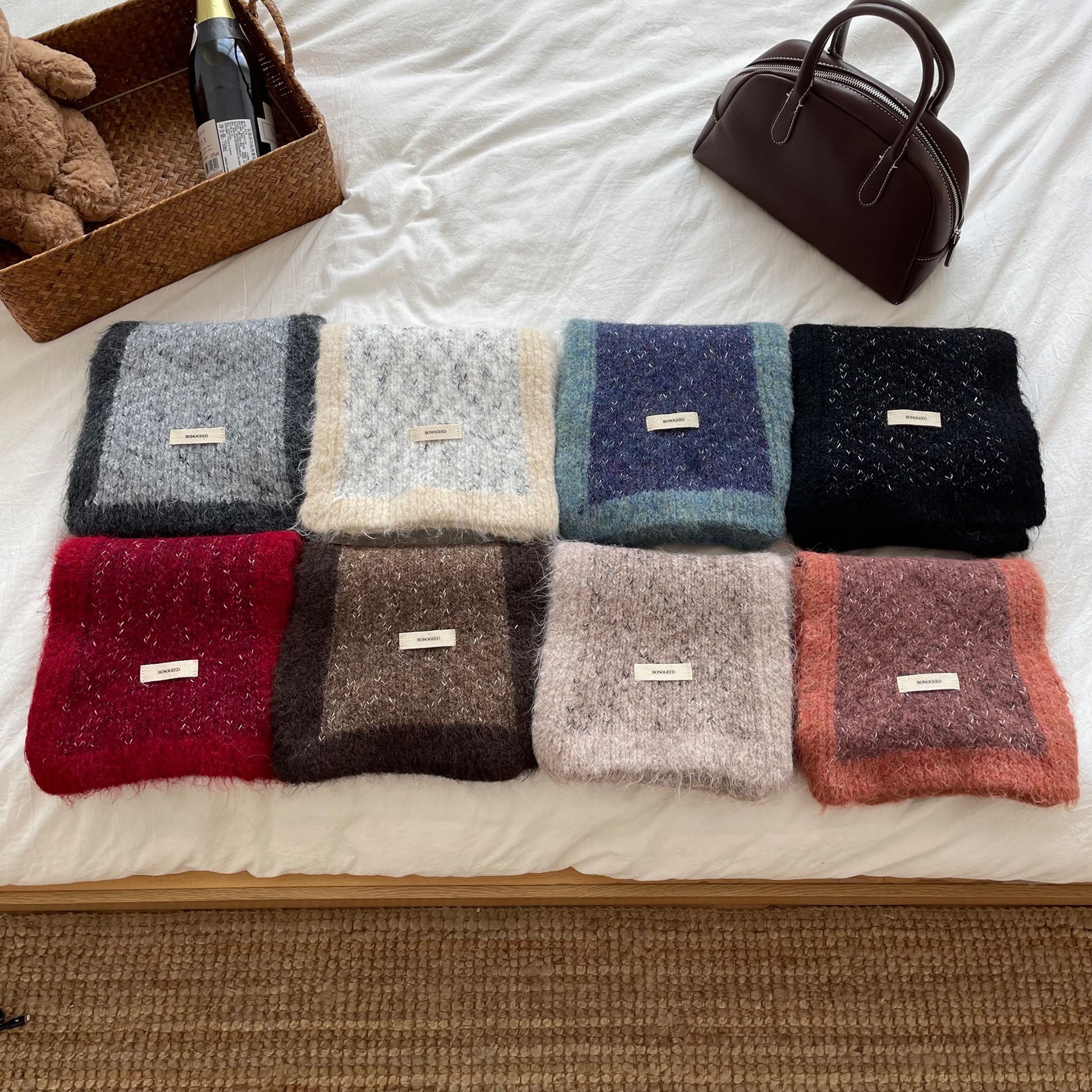 Écharpe à bordure contrastée en fil à pois pour l'automne et l'hiver, nouvelle écharpe tricotée en mohair collant doux, simple, à la mode et_voghion.com