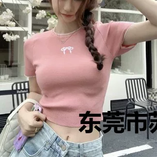 Летний вязаный короткий свитер с бантом, с вышивкой, slim fit